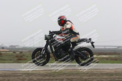 media/Nov-30-2025-TrackDaz (Sun) [[d8b22663df]]/B Group/Session 5 (Wheelie Bump)/